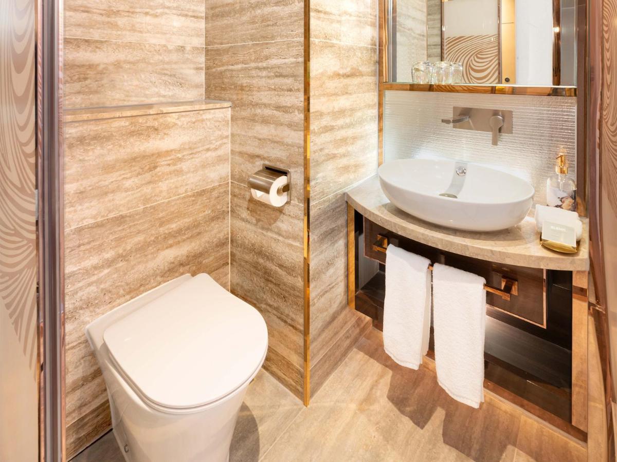 Regala Skycity Hotel Hongkong Kültér fotó